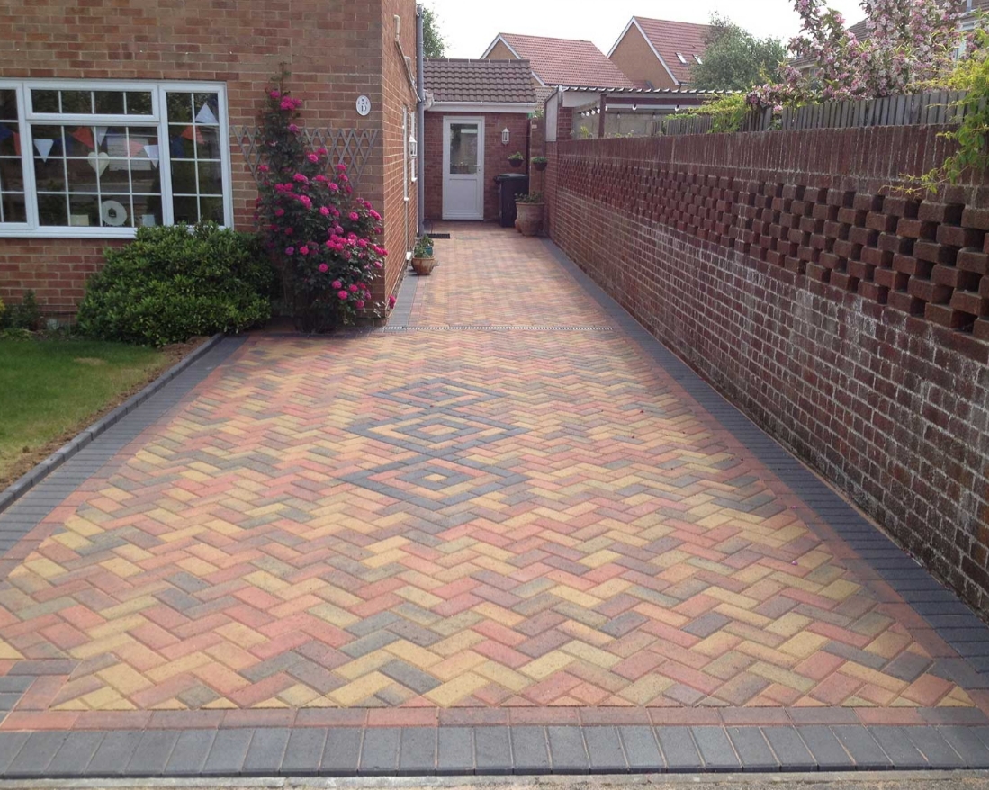 Block paving driveway